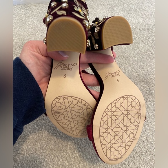 Jewel Badgley Mischka | Wine Velvet Alfreda Sandal Size 6.5 - Picture 7 of 7